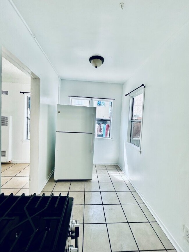 Foto del edificio - 5427 1/2 Dairy Ave
