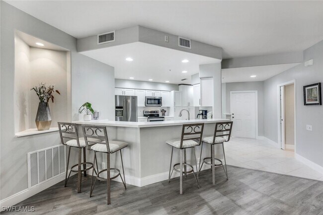 Foto del edificio - 9150 Southmont Cove