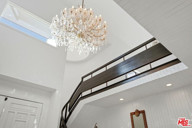 Foto del edificio - 2846 Royston Pl