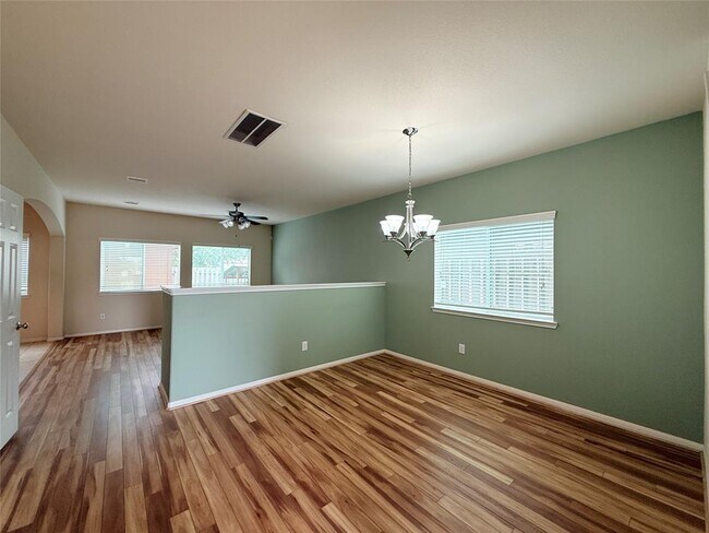Building Photo - 7506 Pavilion Dr