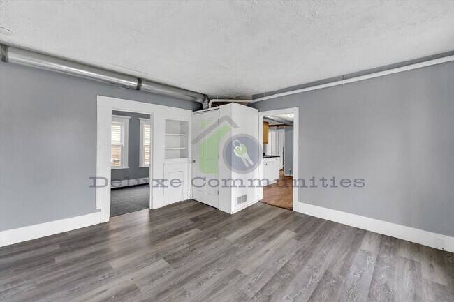 Foto del edificio - 415 Graham St SW