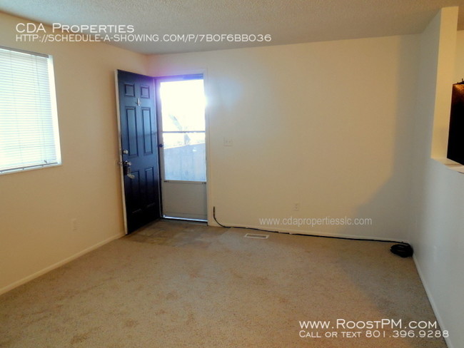 Building Photo - Large One bedroom West Valley Condo