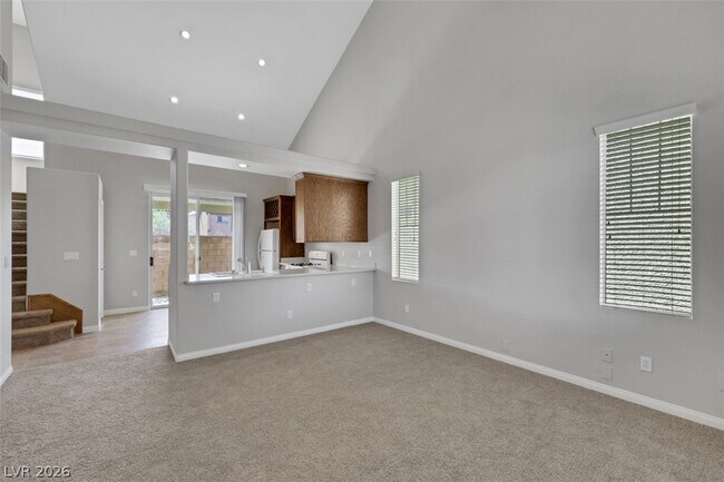 Foto del edificio - 7987 Home Light St
