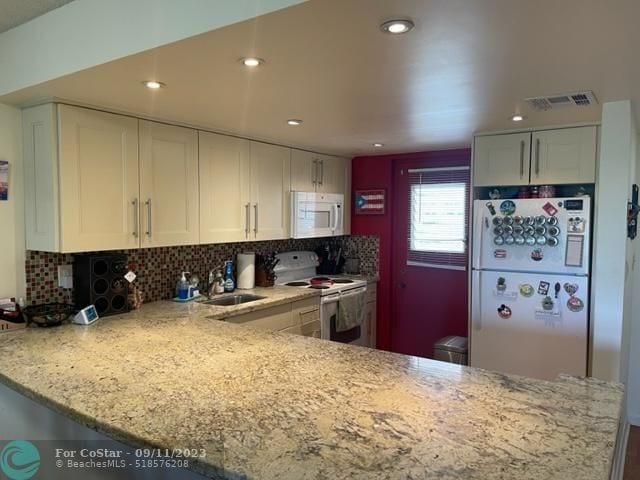 Building Photo - 2311 S Cypress Bend Dr