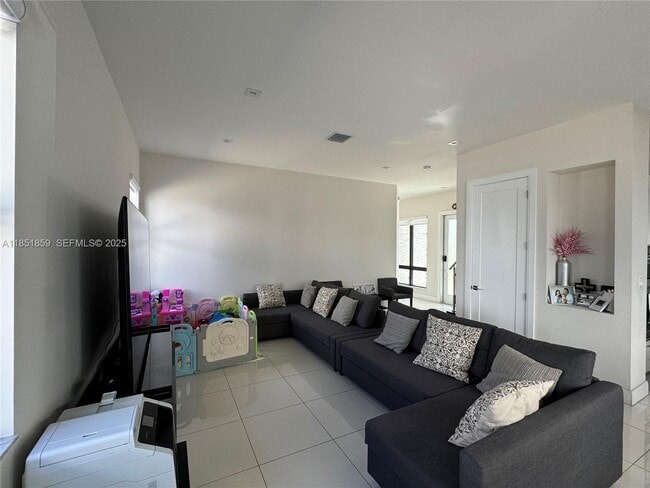 Foto del edificio - 8283 NW 47th Ln