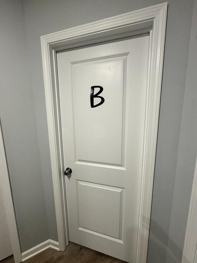 Foto del edificio - 2611 Carsten Ave