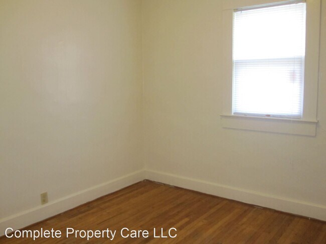 Foto del edificio - 3 br, 1 bath House - 613 N. Alameda Dr.