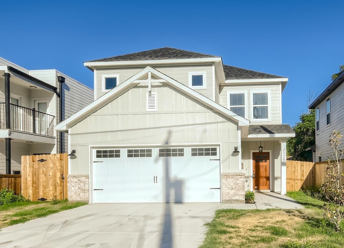 Stylish & Modern Home for Rent in the Heart of Dallas! - Stylish & Modern Home for Rent in the Heart of Dallas!