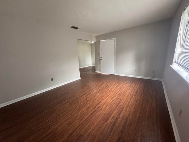 Building Photo - 1445 Willow Bend Way