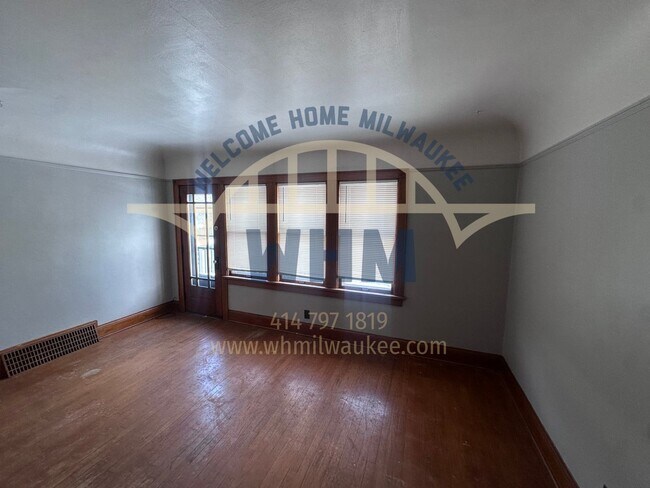 Foto del edificio - 3019 N 61st St