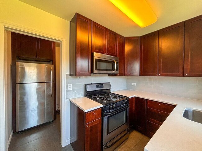 Foto del edificio - 6800 E 23rd Ave