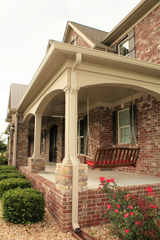 Building Photo - 3220 Baker Ln