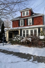 Building Photo - 24 Stafford Ave