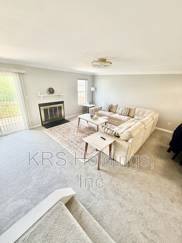 Photo - 4232 Stockbridge Dr Apartments