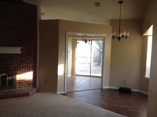 Foto del edificio - 1240 Oak Park Dr