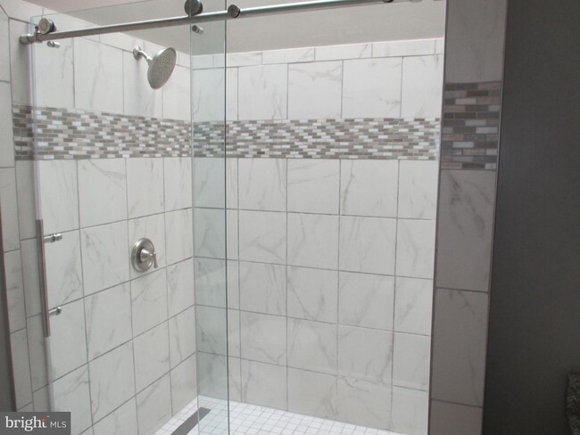 Foto del edificio - 7502 Ashby Ln