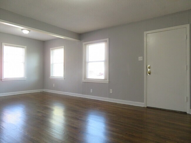 Foto del edificio - 1385 Kimball Cove