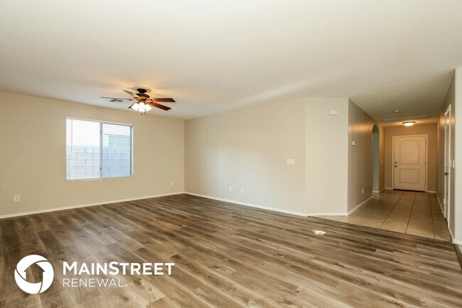 Building Photo - 7285 W Glenn Dr