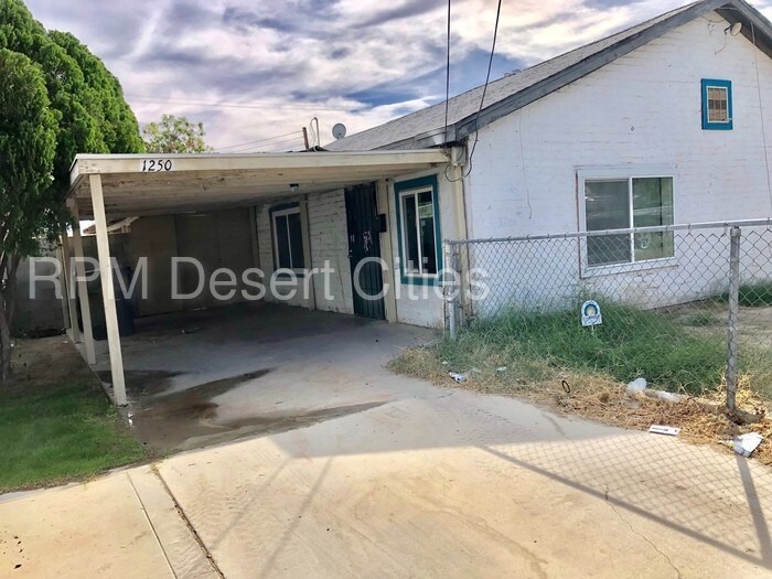 Primary Photo - Renovated 3 Bedroom House in Coachella