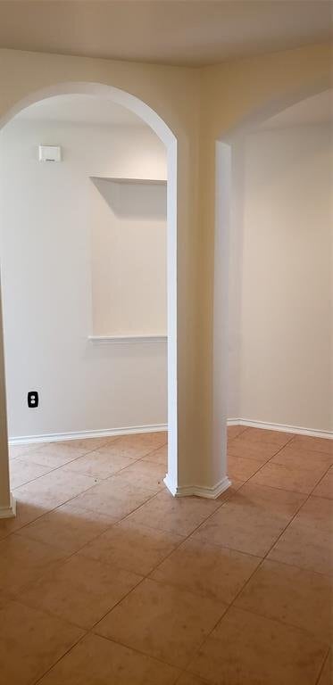 Building Photo - 604 Red Hawk Dr