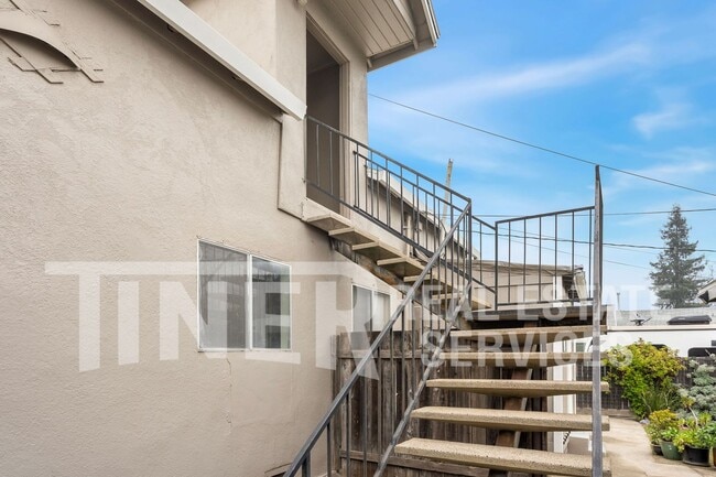 Photo - 1531 Virginia Ave Apartment