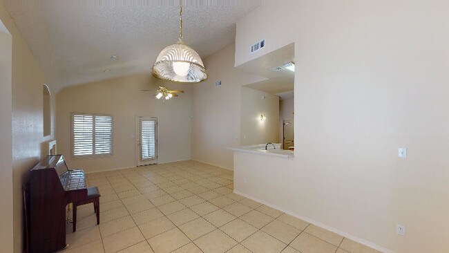 Foto del edificio - 6012 Palmdale St