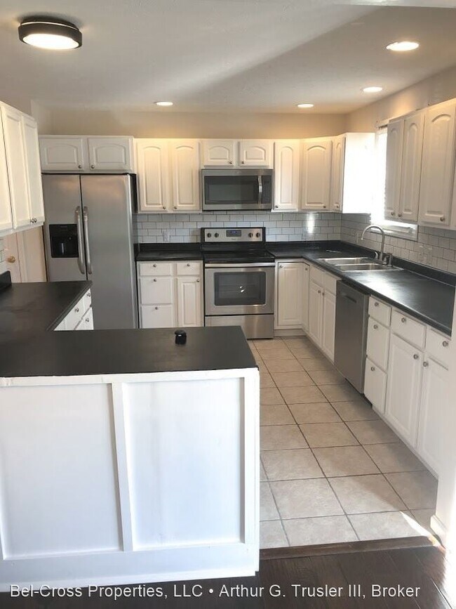 Foto del edificio - 3 br, 2.5 bath House - 209 Palisades Drive