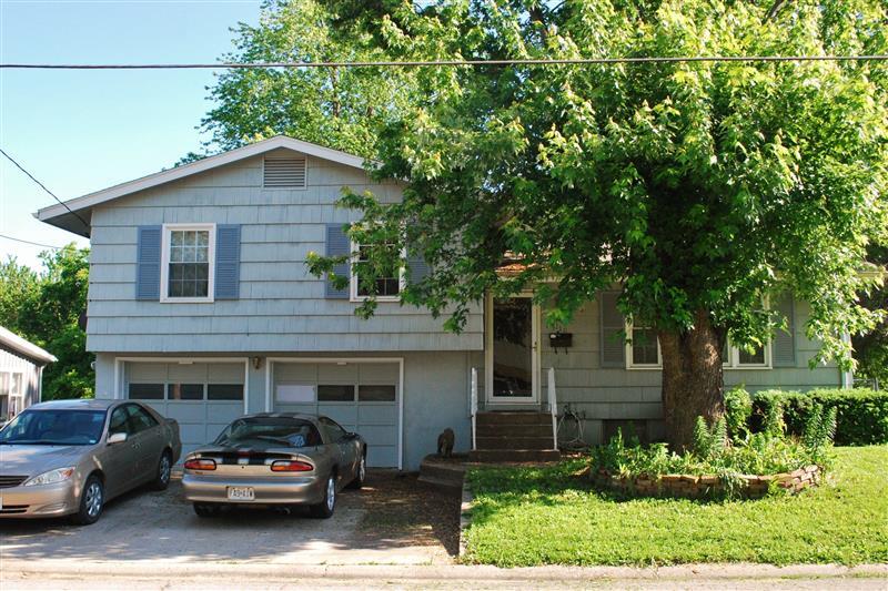 Nice home with large back yard House Rental in Warrensburg, MO