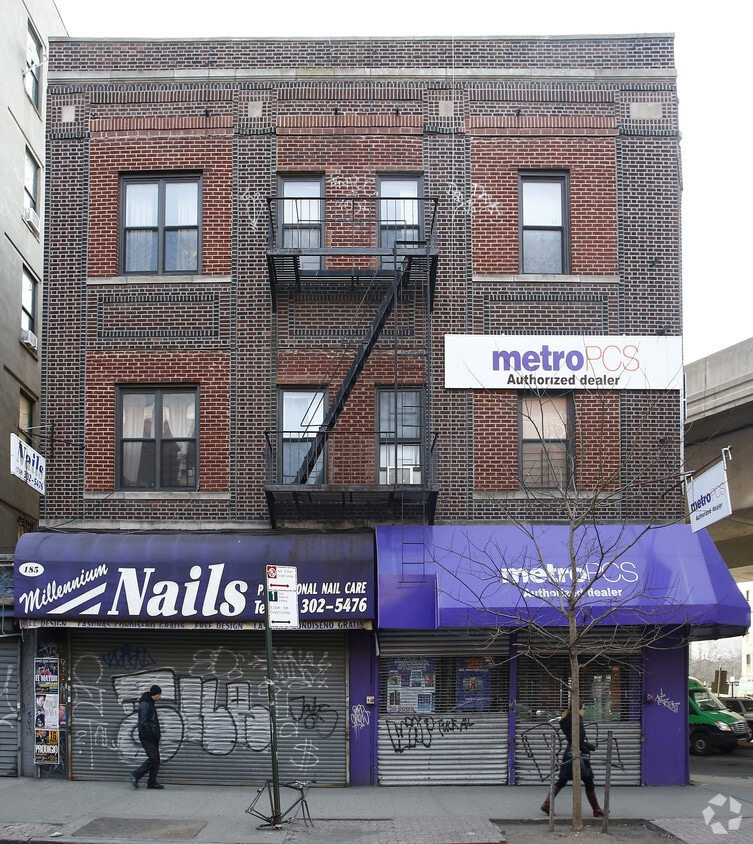 Building Photo - 185-187 Havemeyer St