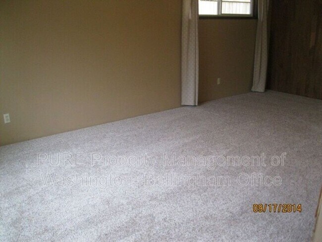 Foto del edificio - 3810 Kansas St