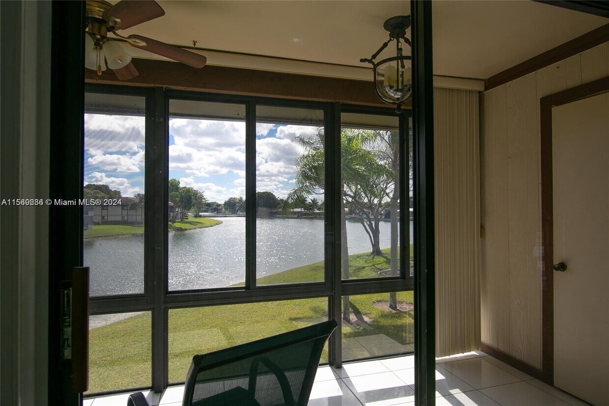9626 W McNab Rd Unit 206, Tamarac, FL 33321 Condo for Rent in Tamarac