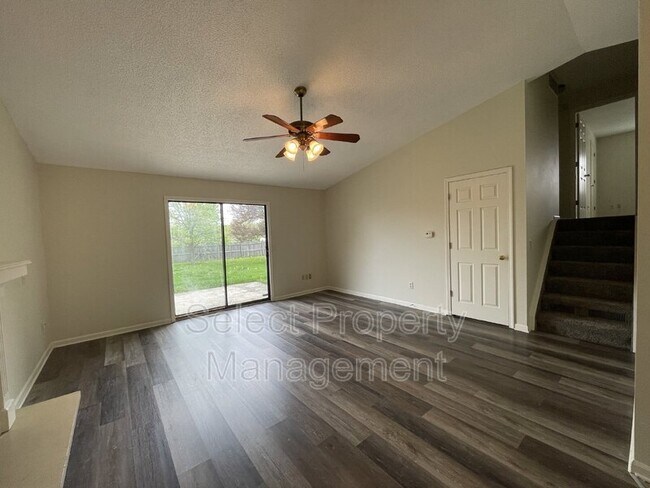 Building Photo - 6509 Pine Meadows Ln