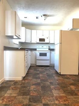 Building Photo - 89 MJ Ln