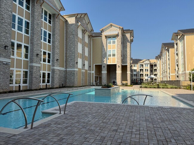 Foto del edificio - Lofts at Katy Ranch