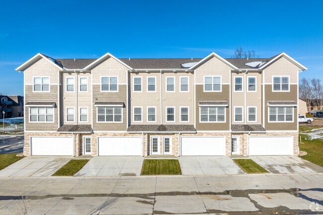 Foto del edificio - Stone Ridge Apartments & Townhomes