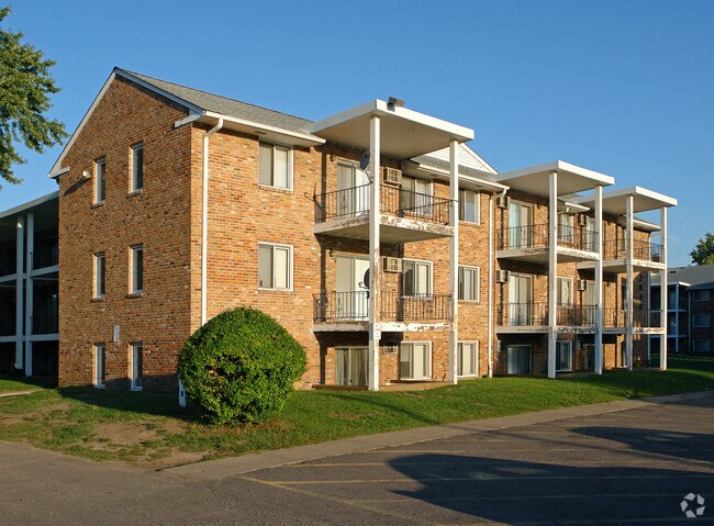 Heritage Estates Rentals - Saint Paul, MN | Apartments.com Heritage Estates Rentals - Saint Paul, MN | Apartments.com