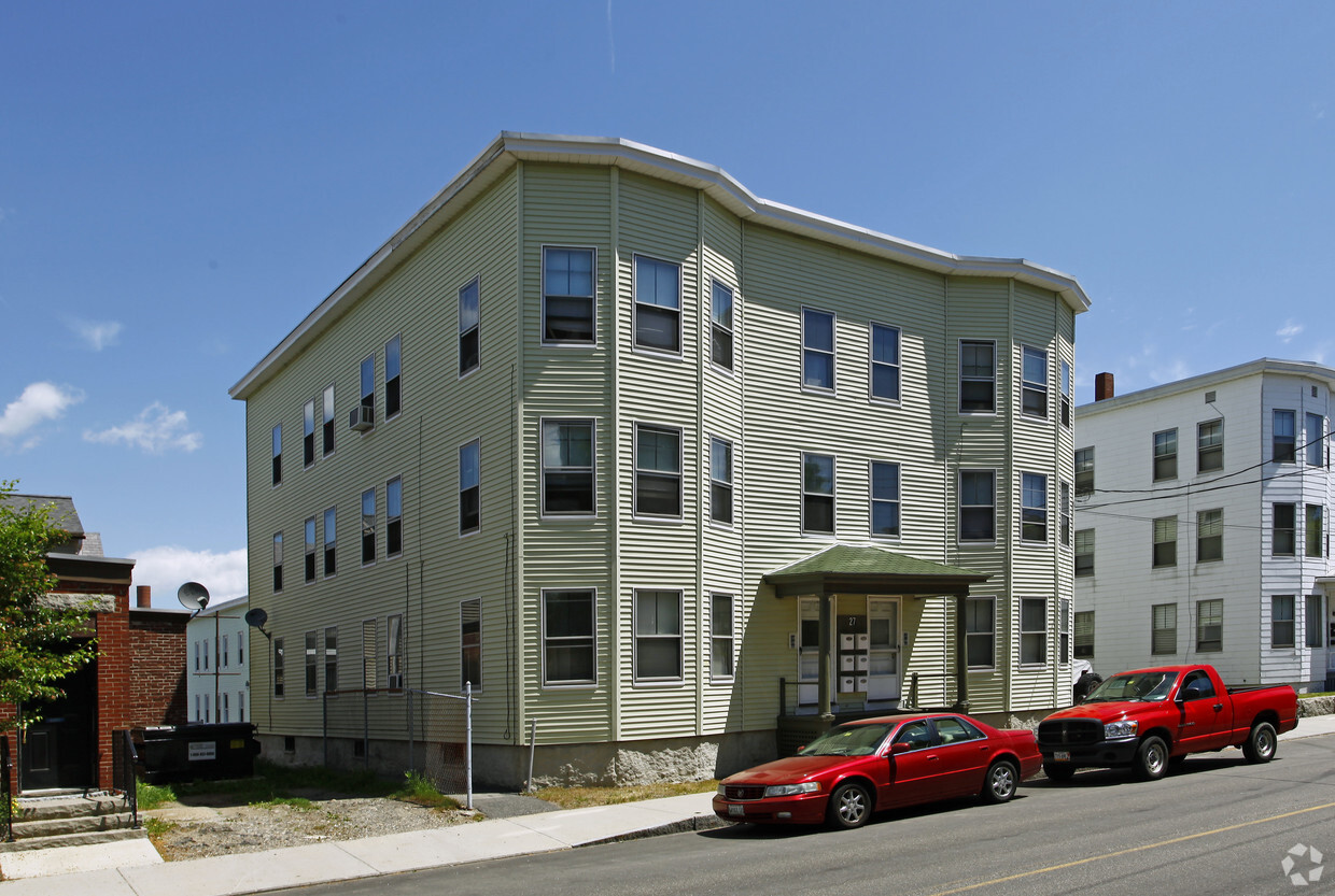 27 Pool St, Biddeford, ME 04005 - Apartments in Biddeford, ME ...