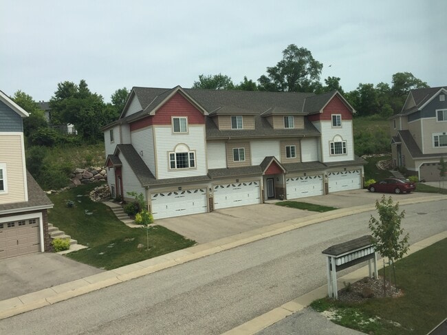 Building Photo - 1115 Ridge Creek Cir