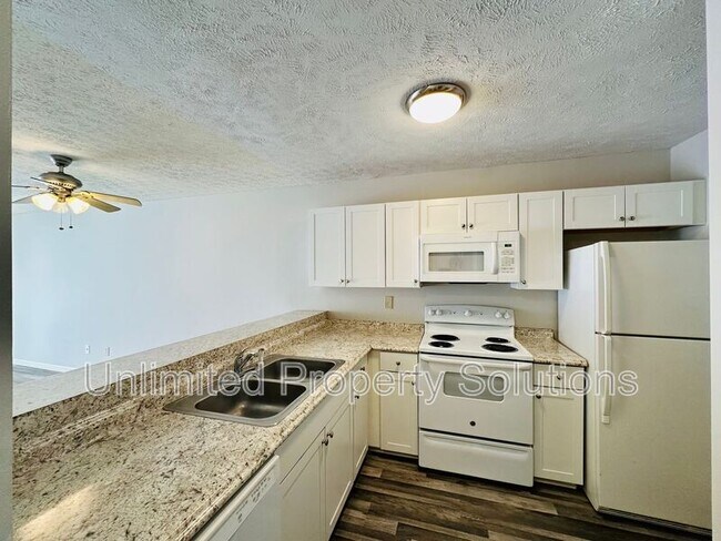 Foto del edificio - 215 Sunn Aire Ct