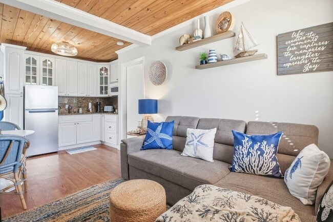 Photo - 310 Harrison St Apartment