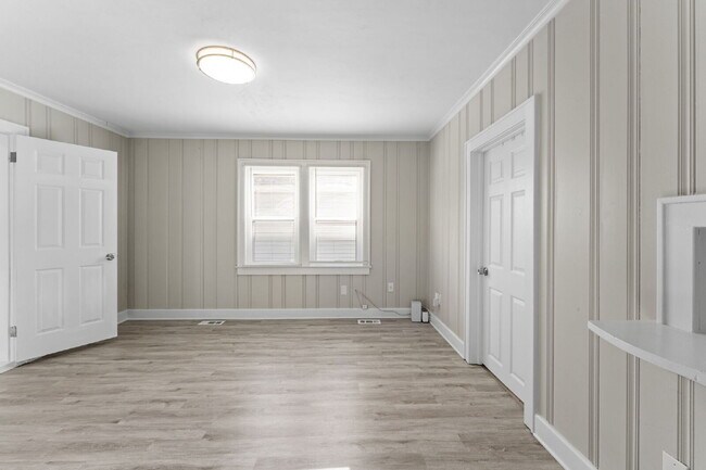 Foto del edificio - 254 Pocahontas Pl