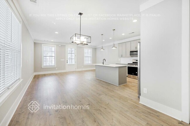 Foto del edificio - 647 Vernon Ave