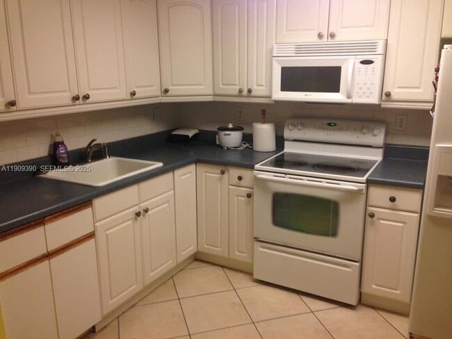 Foto del edificio - 15428 SW 50th Terrace