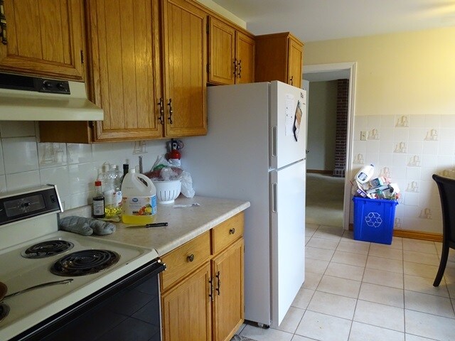 Photo du bâtiment - 165 Country Club Dr