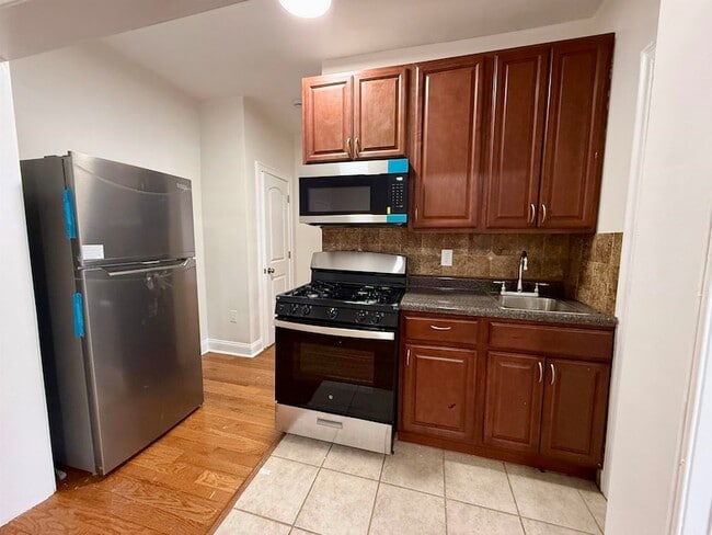 Foto del edificio - 546 Bergen Ave