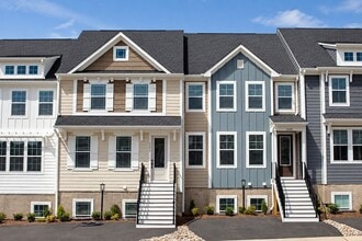 Building Photo - 2227 Leeham St