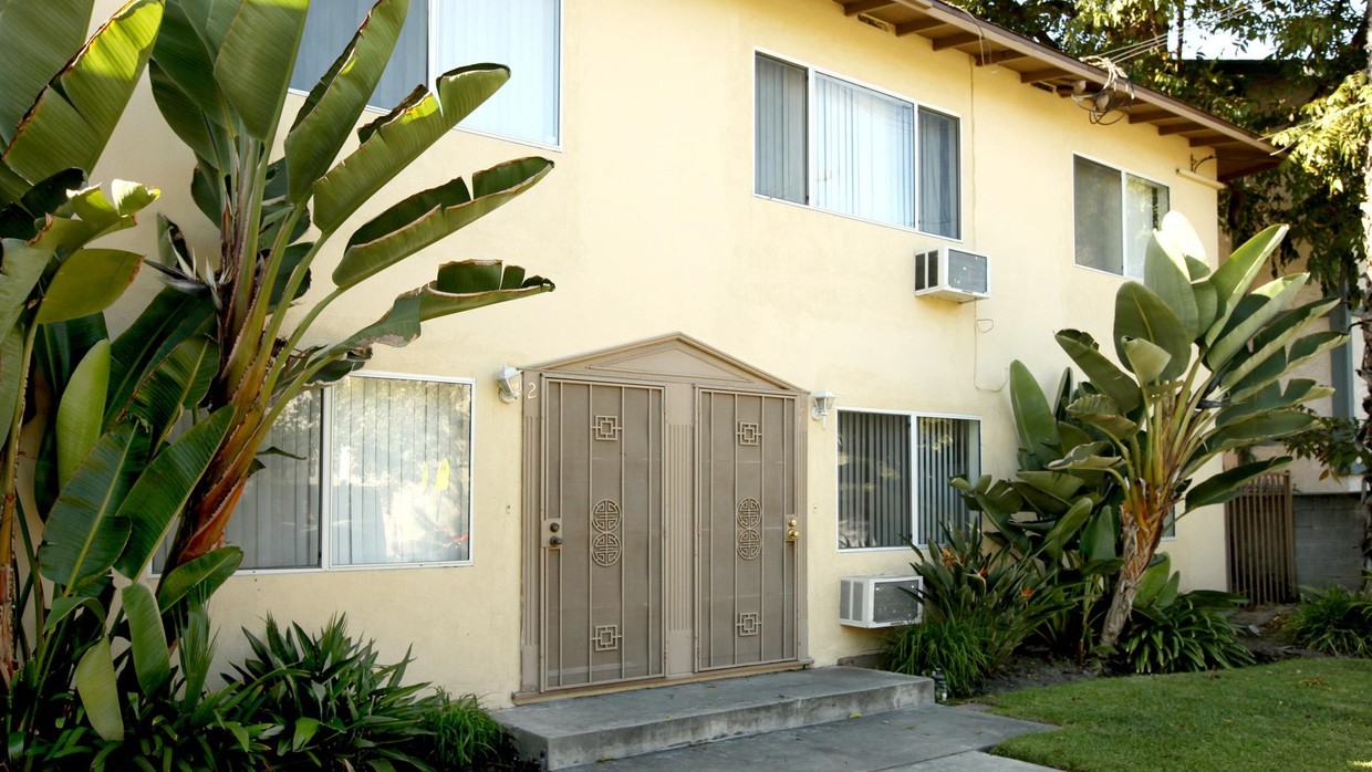 Foto del edificio - Laurel Canyon Apartments