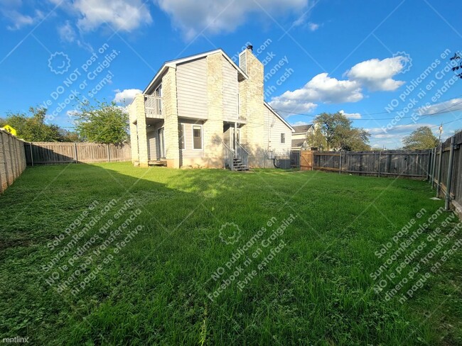 Building Photo - 2 br, 2 bath Duplex - 1760 Horseshoe Cir