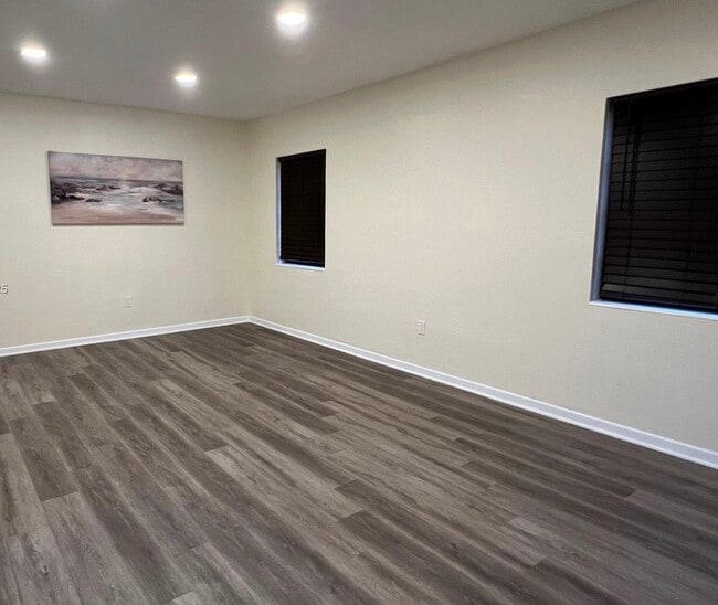 Building Photo - 189 Glendale Dr