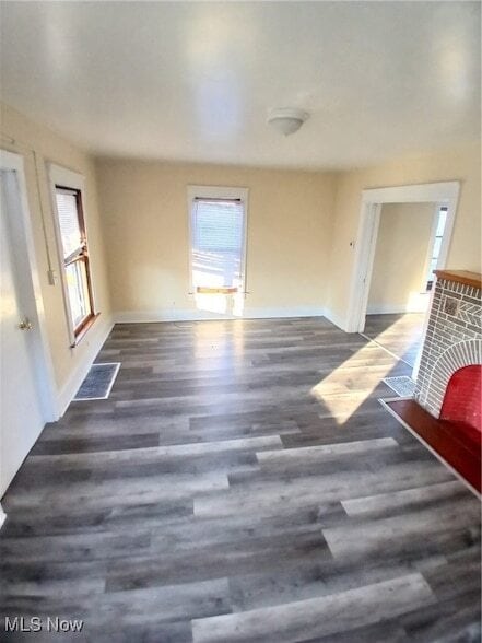 Foto del edificio - 300 Austin Ave NW